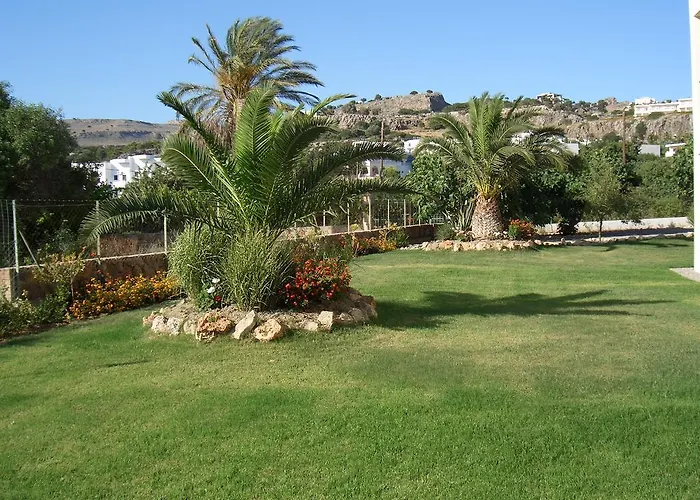 Sifis Pefkos Apartmán *