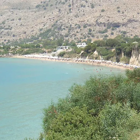 Sifis Pefkos Pefki