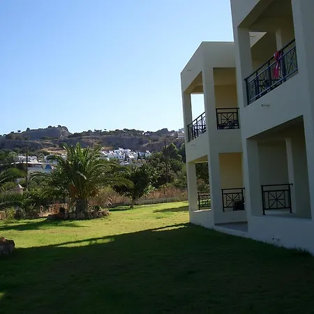 Sifis Pefkos Apartment *